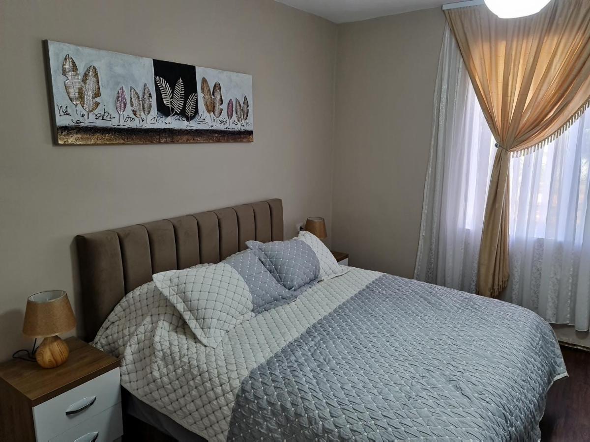 Jon'S Apartment Τίρανα Εξωτερικό φωτογραφία